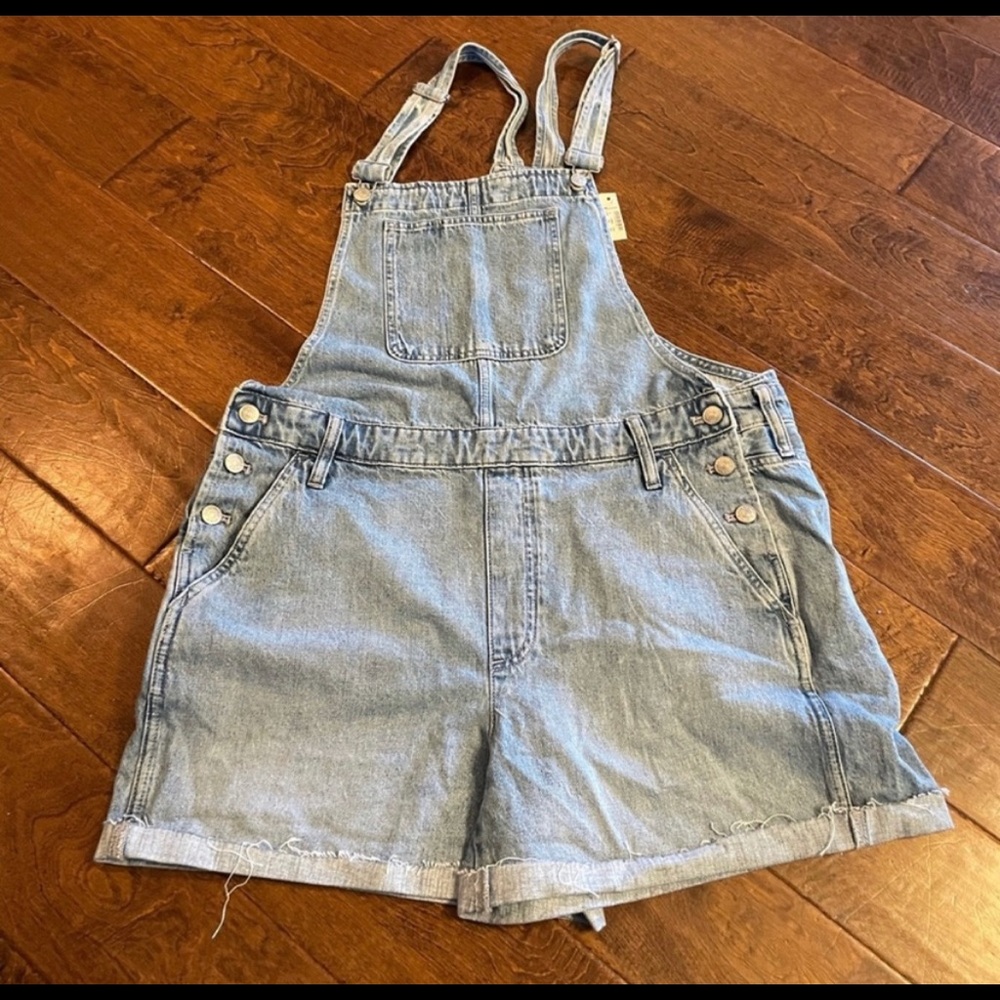 Madewell Light Blue Denim Short Overalls